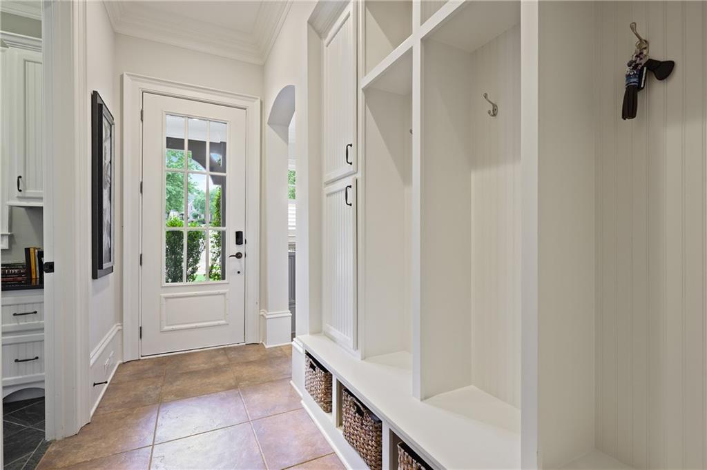 5119 Greythorne Lane