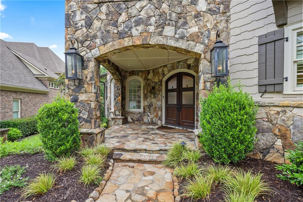 5119 Greythorne Lane