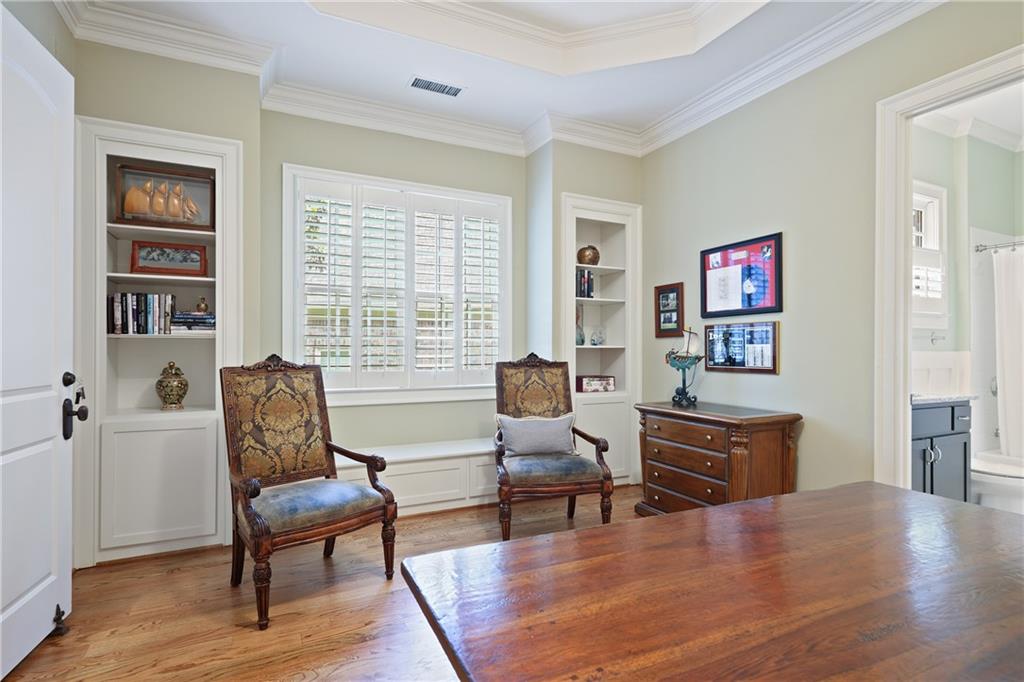 5119 Greythorne Lane