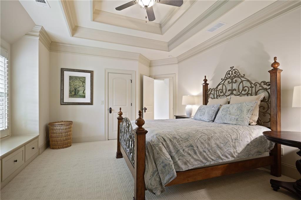 5119 Greythorne Lane