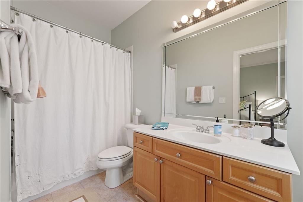 4298 Kingston Gate Cove