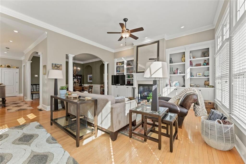 4298 Kingston Gate Cove