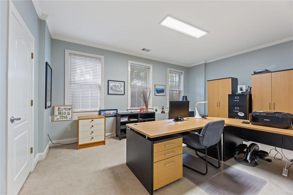 4298 Kingston Gate Cove