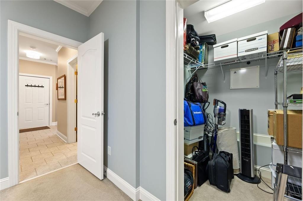 4298 Kingston Gate Cove