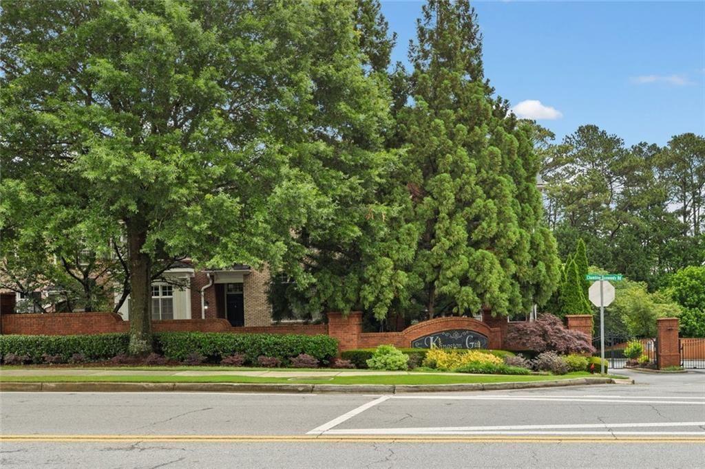 4298 Kingston Gate Cove