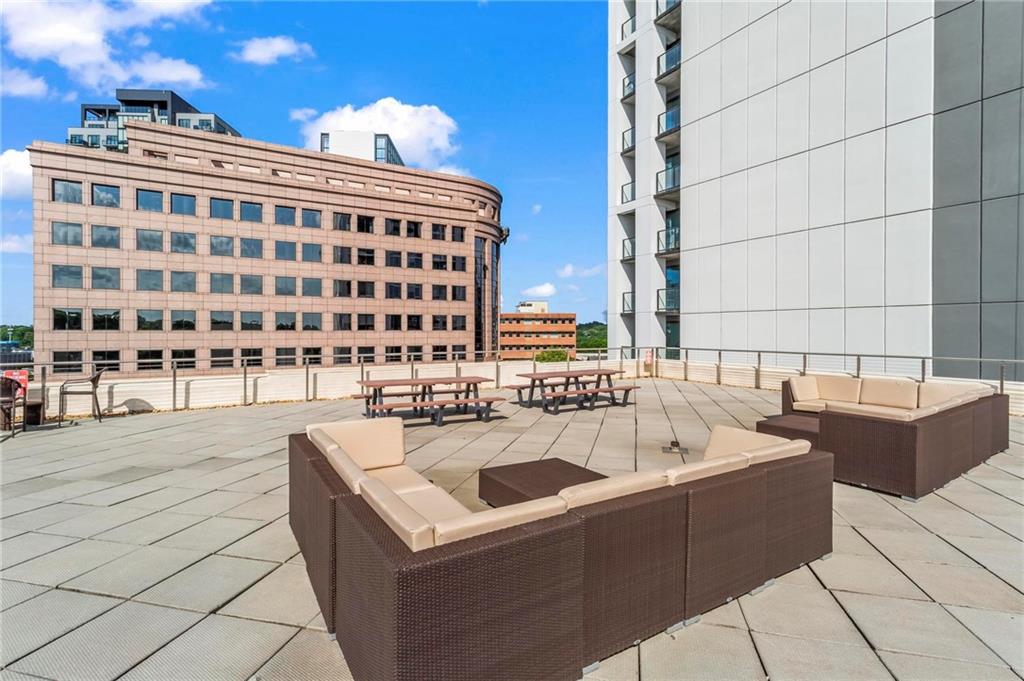 1421 Peachtree Street NE Unit 212