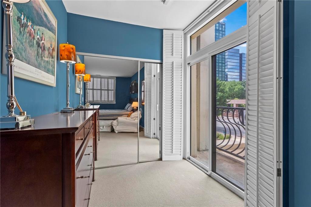 1421 Peachtree Street NE Unit 212