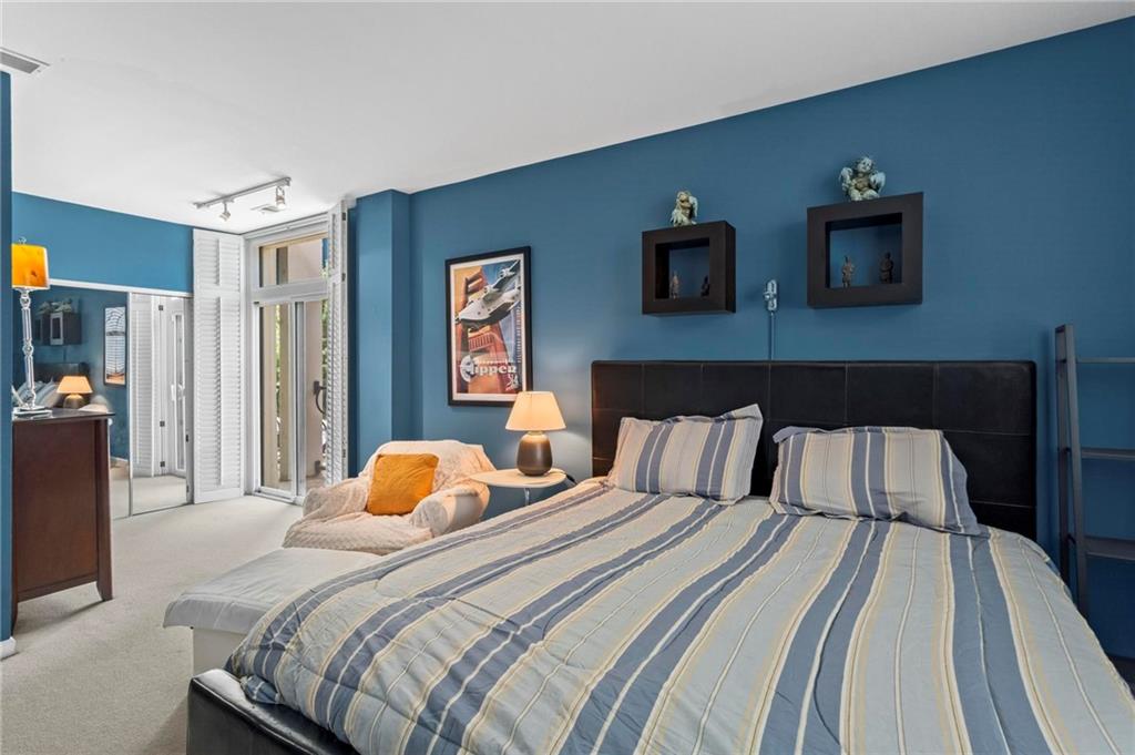 1421 Peachtree Street NE Unit 212