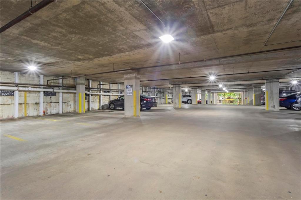 1421 Peachtree Street NE Unit 212
