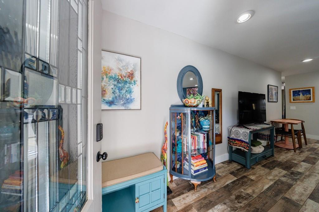 1915 Cooper Landing Drive SE
