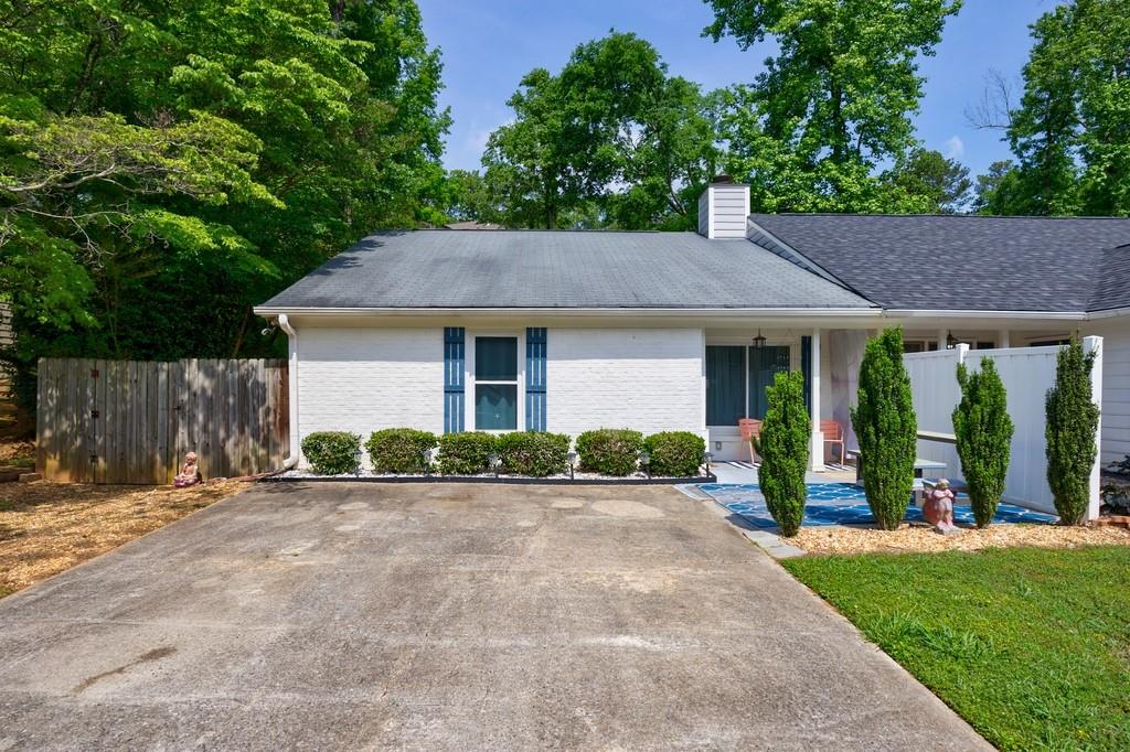 1915 Cooper Landing Drive SE