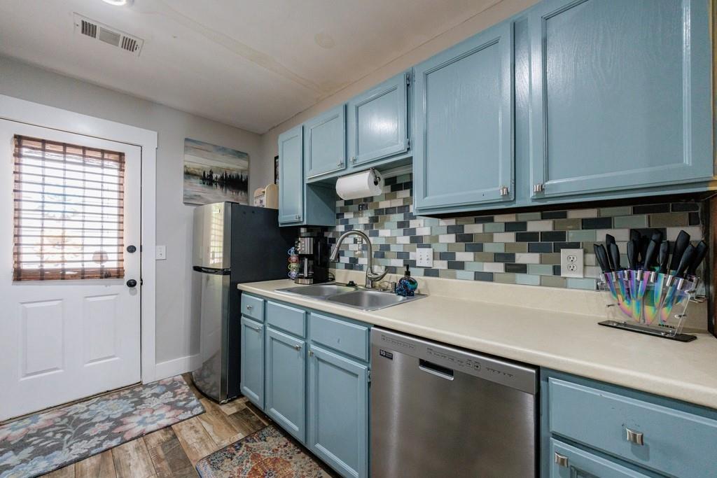 1915 Cooper Landing Drive SE