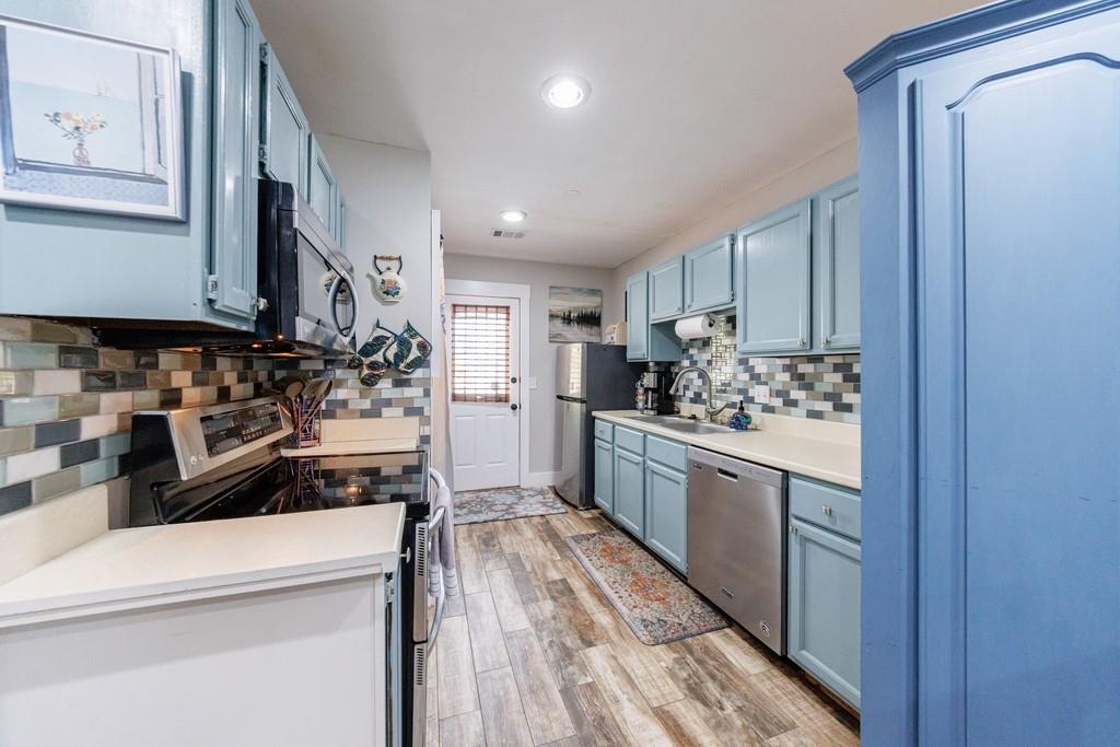 1915 Cooper Landing Drive SE