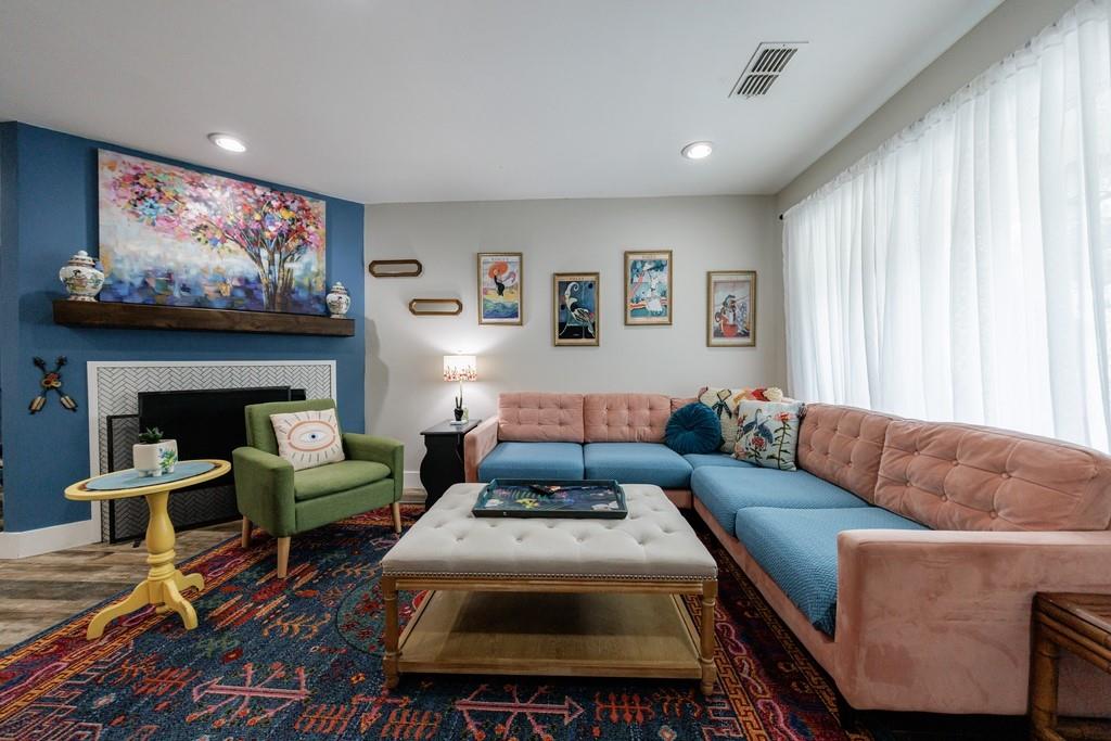 1915 Cooper Landing Drive SE