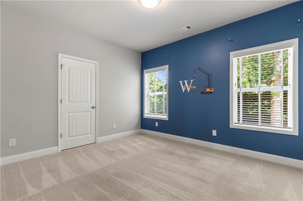 3415 Kenyon Creek Drive NW