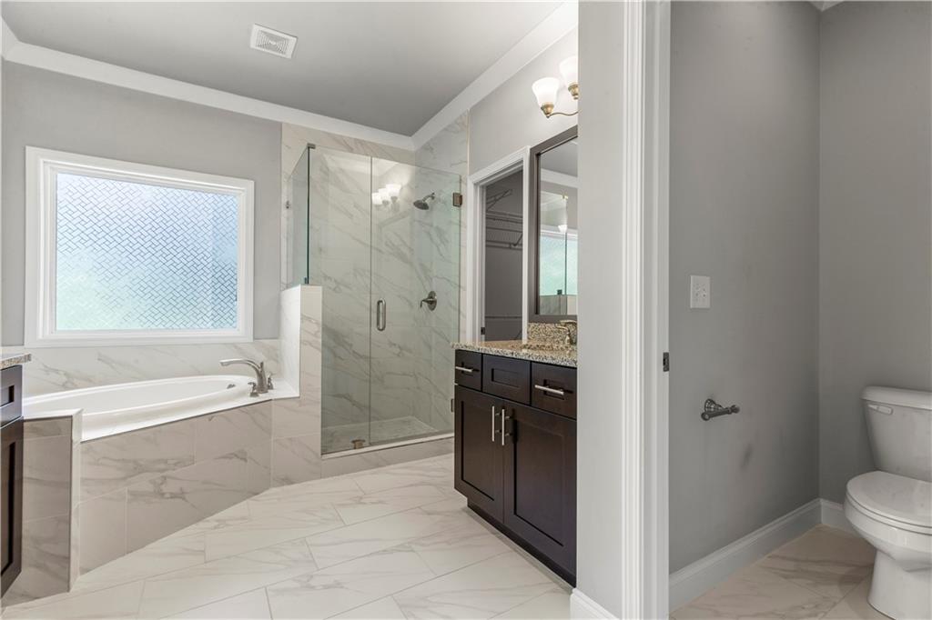 3415 Kenyon Creek Drive NW