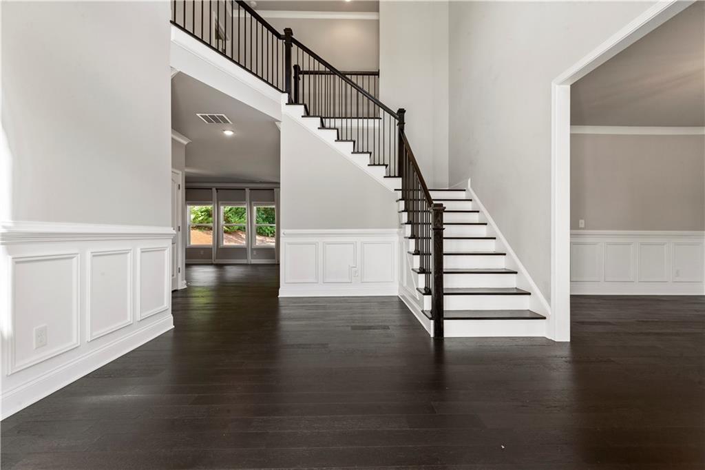 3415 Kenyon Creek Drive NW