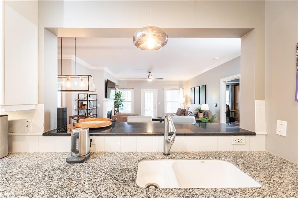 211 Colonial Homes Drive NW Unit 2501