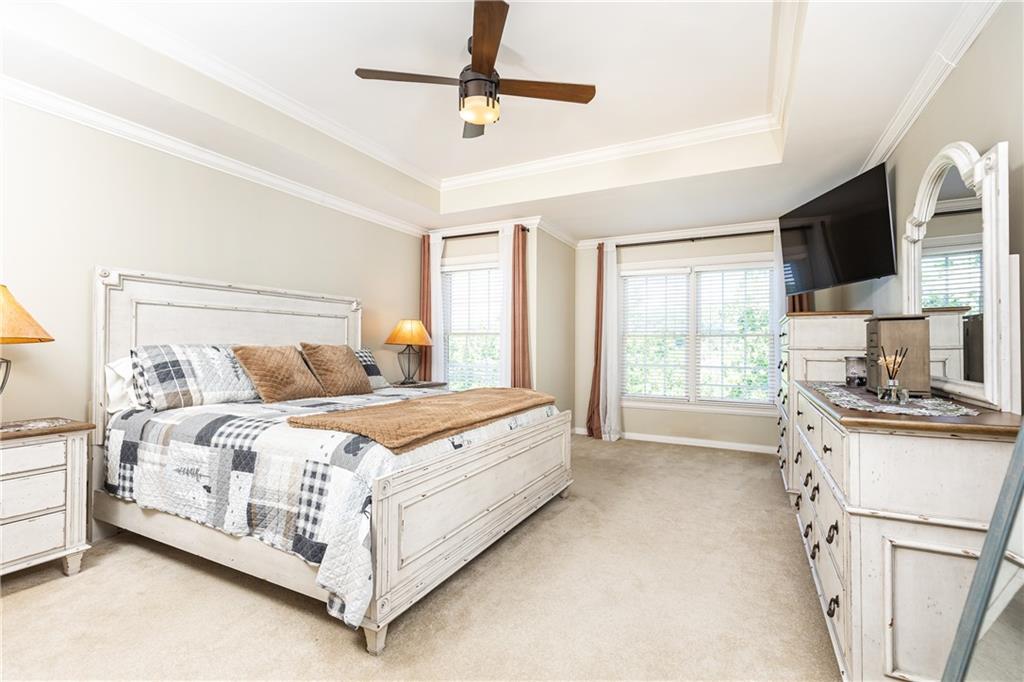 211 Colonial Homes Drive NW Unit 2501