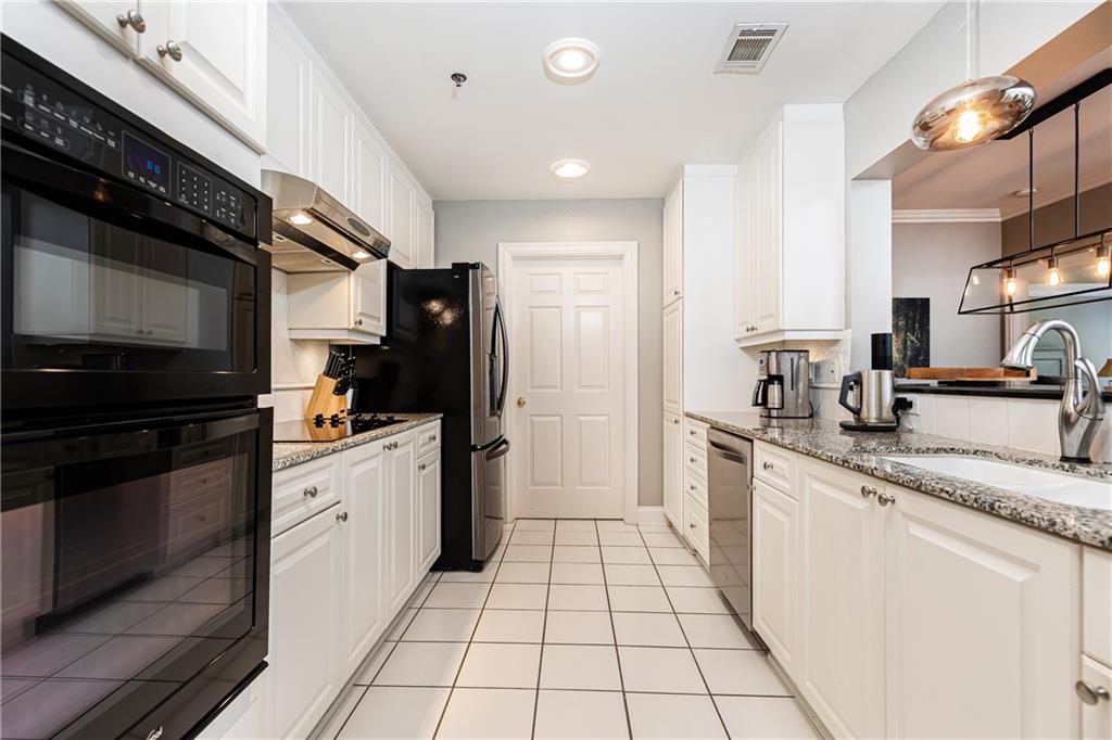 211 Colonial Homes Drive NW Unit 2501