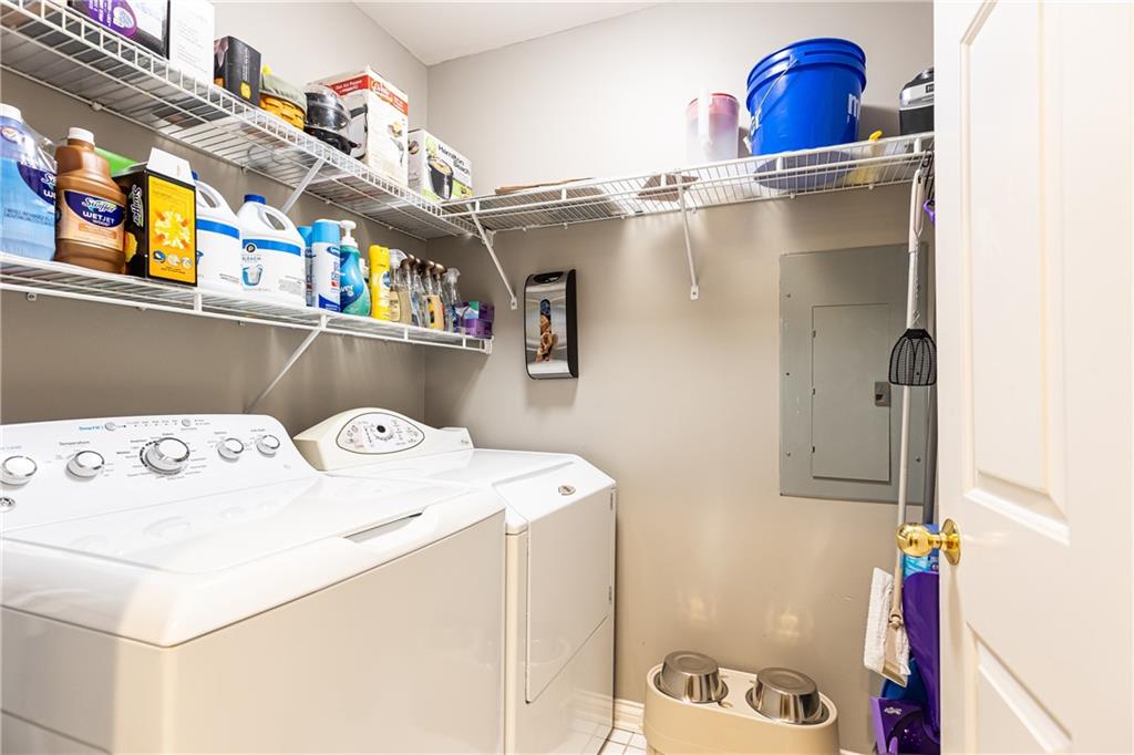 211 Colonial Homes Drive NW Unit 2501