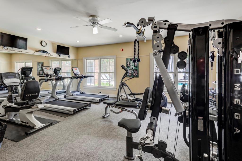 211 Colonial Homes Drive NW Unit 2501