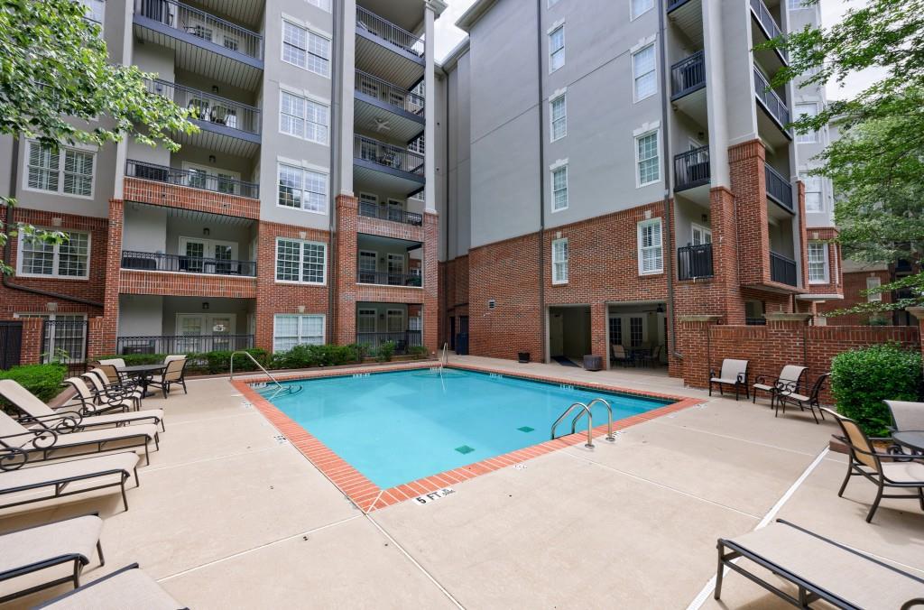50 Biscayne Drive Unit 2106