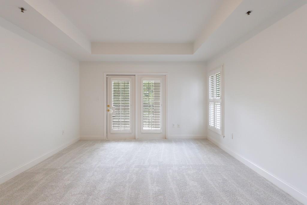 50 Biscayne Drive Unit 2106