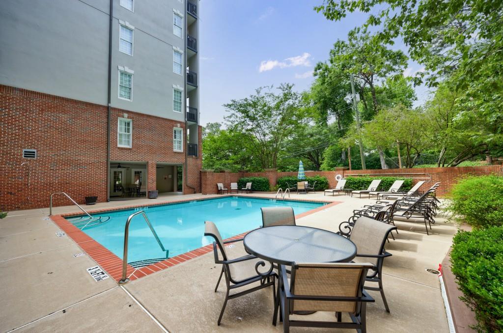 50 Biscayne Drive Unit 2106