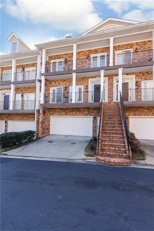2556 Oglethorpe Circle NE