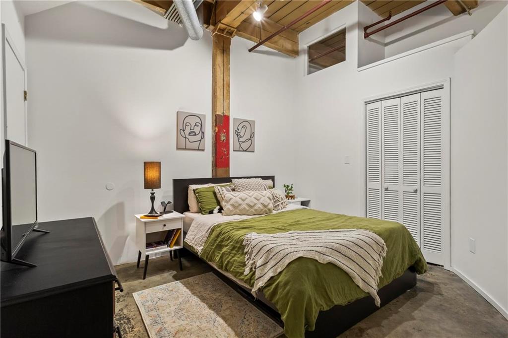 19 Hilliard Street SE Unit 13