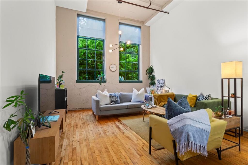 19 Hilliard Street SE Unit 13