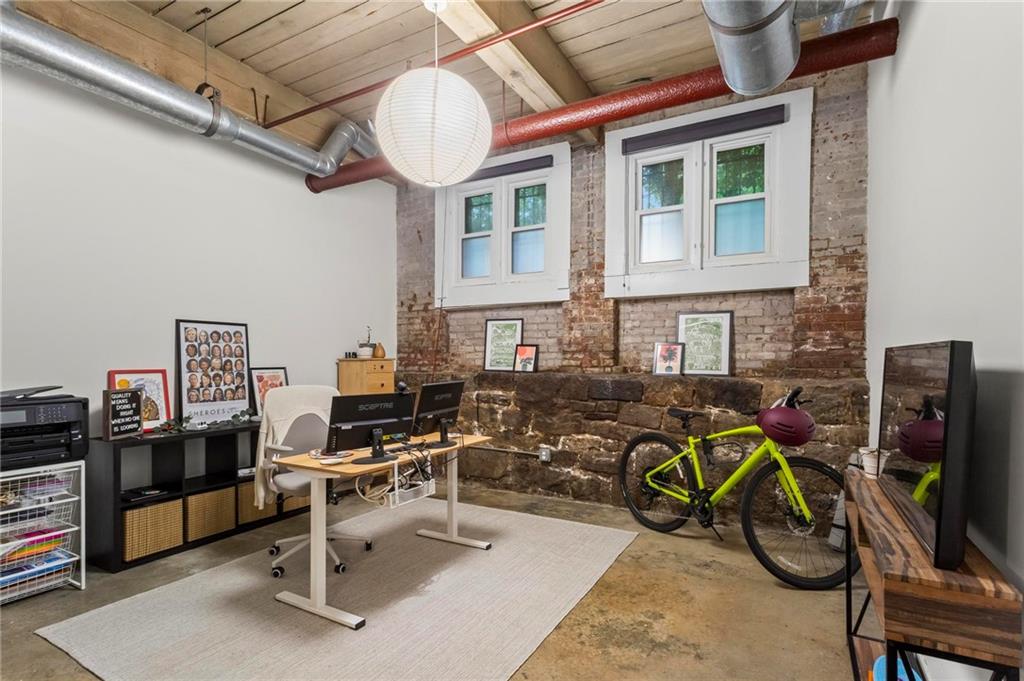19 Hilliard Street SE Unit 13