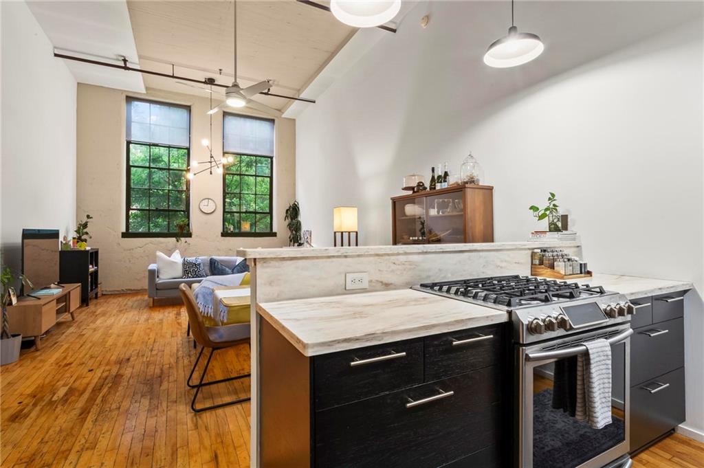 19 Hilliard Street SE Unit 13
