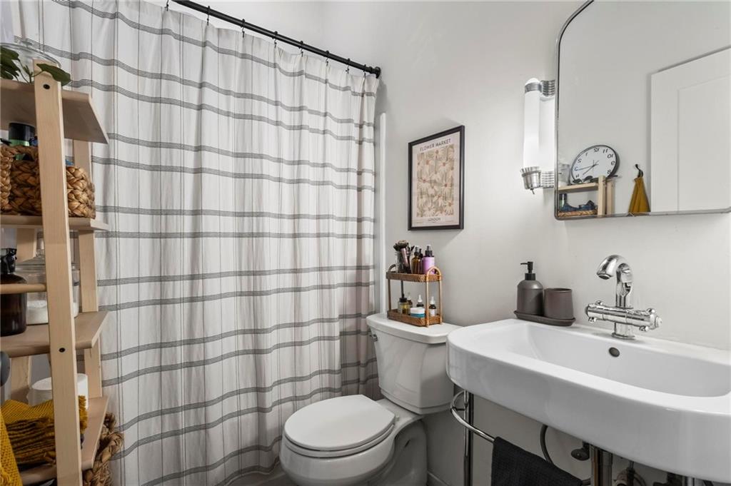 19 Hilliard Street SE Unit 13
