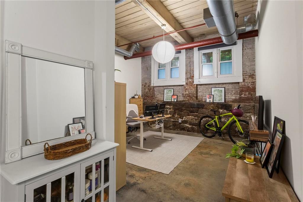 19 Hilliard Street SE Unit 13
