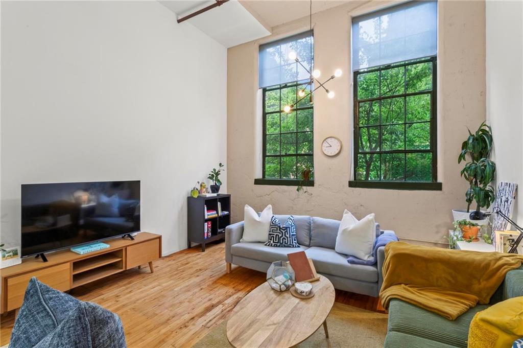 19 Hilliard Street SE Unit 13