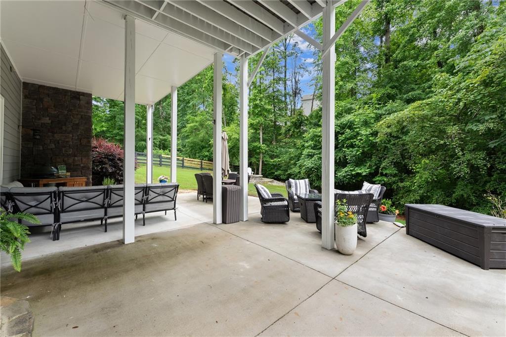 8835 Hightower Ridge