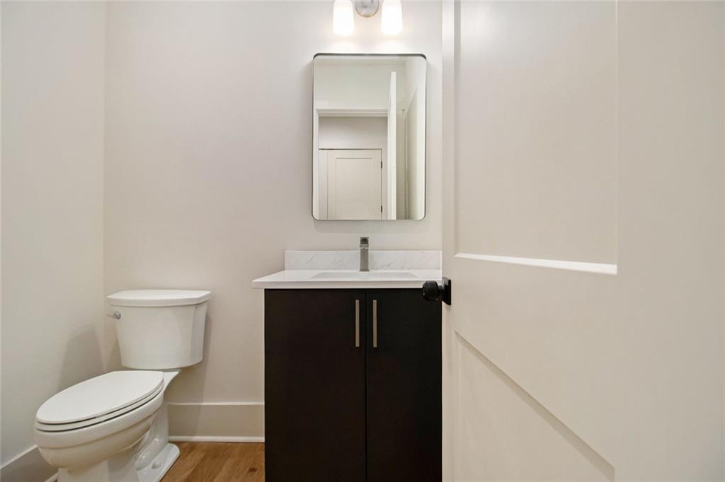 4757 Lake Forrest Drive NW