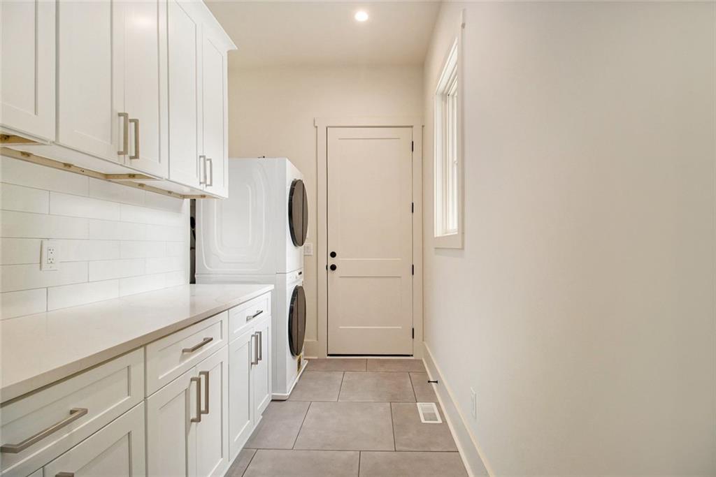 4757 Lake Forrest Drive NW