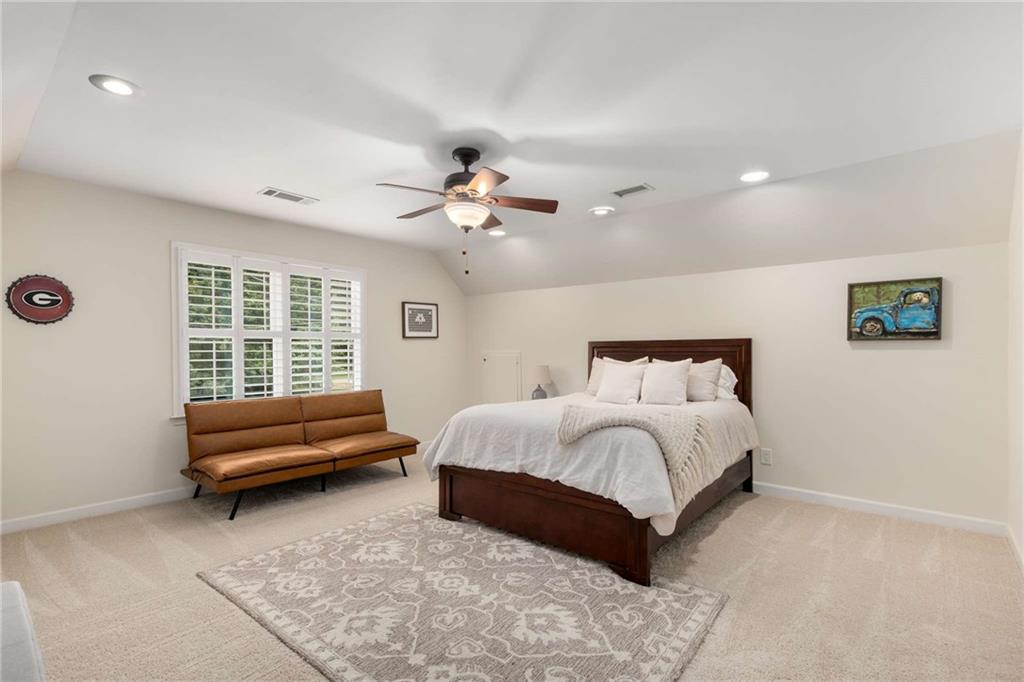 360 Spindle Court