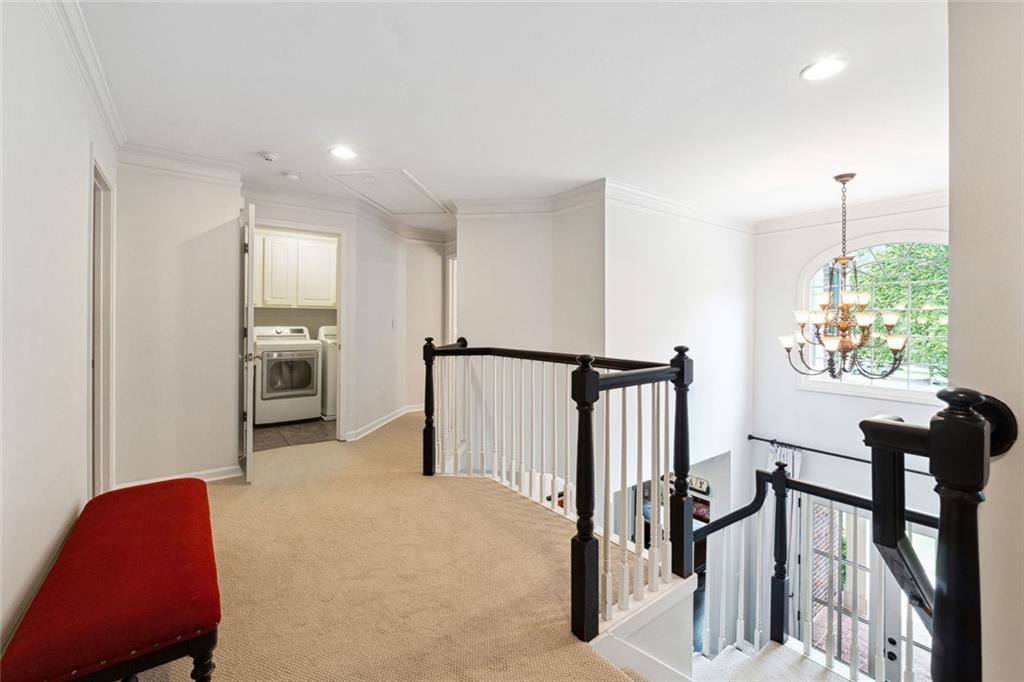 151 Overhill Point