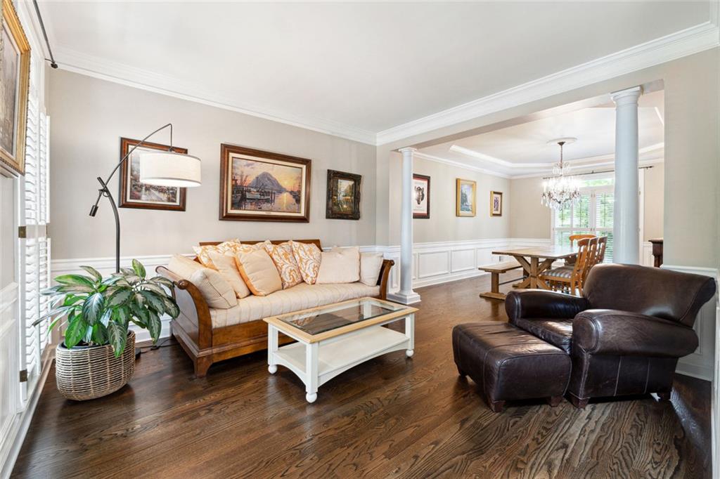 151 Overhill Point