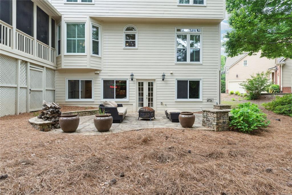 151 Overhill Point