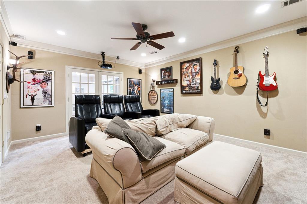 151 Overhill Point