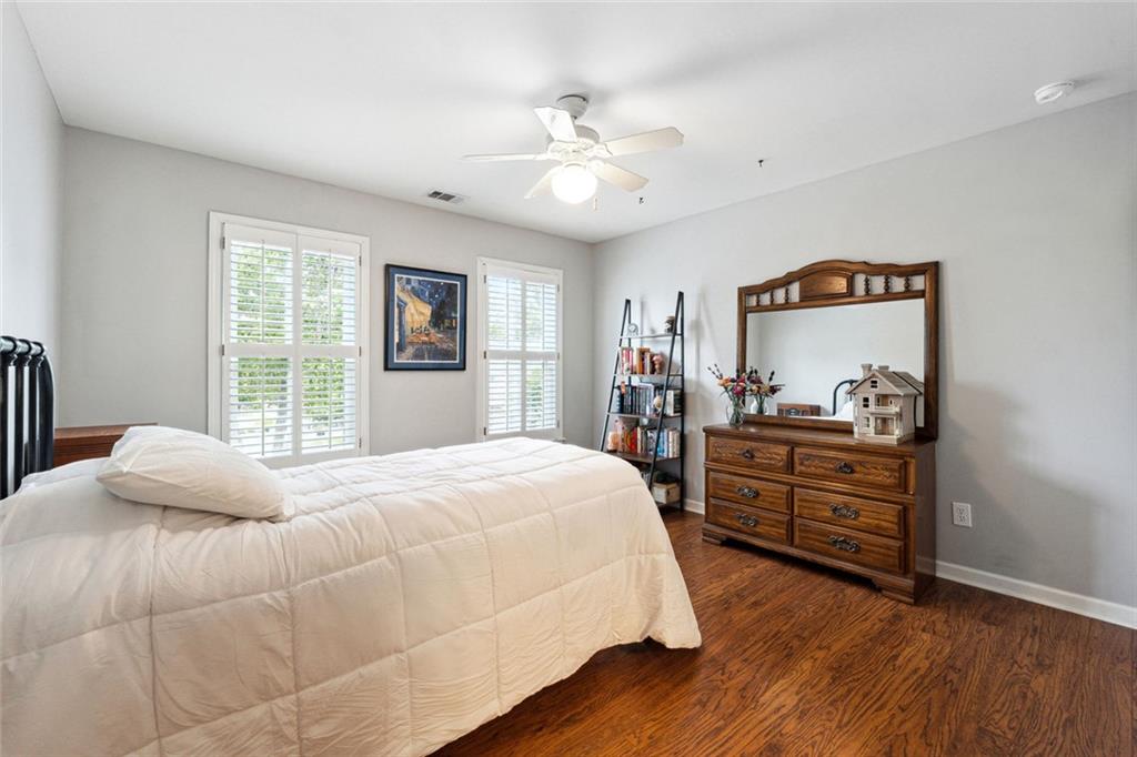 151 Overhill Point