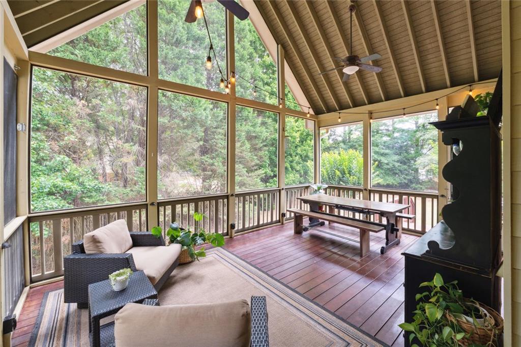 151 Overhill Point