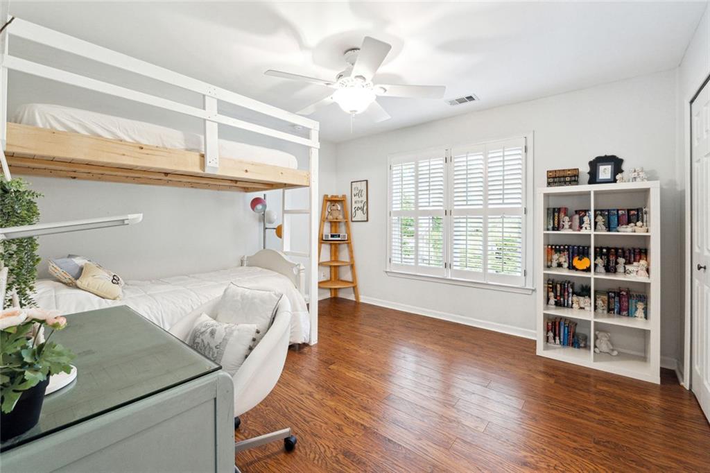 151 Overhill Point