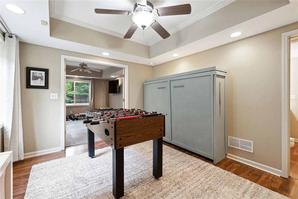 151 Overhill Point