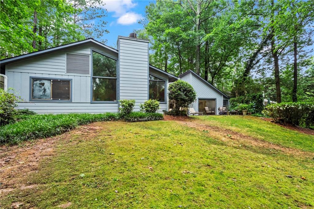 895 Fawn Way